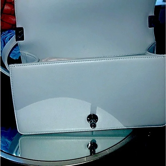 Authentic Chanel Limited Edition light Blue Calfskin Medium Boy Bag Flap. 💃🏽💯 - Picture 5 of 13